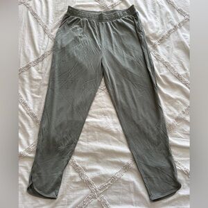 American Eagle Woman’s Size Medium Joggers